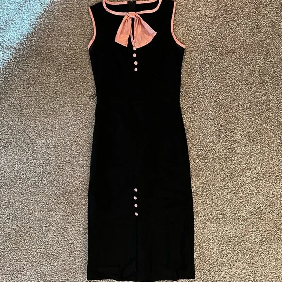 Stop Staring! Retro 30's 40’s 50’s Bombshell Dress Black With Pink Trim bow M - Picture 1 of 9
